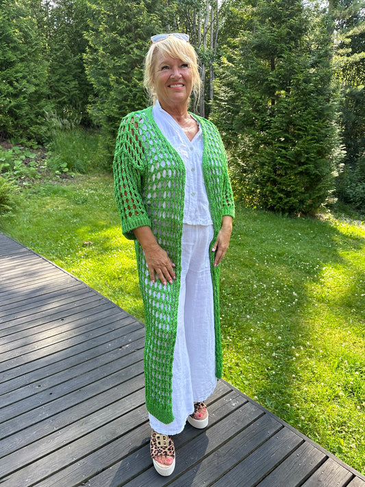 Pitkä neulejakku vihreä