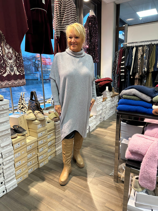 Oversize neuletunika harmaa