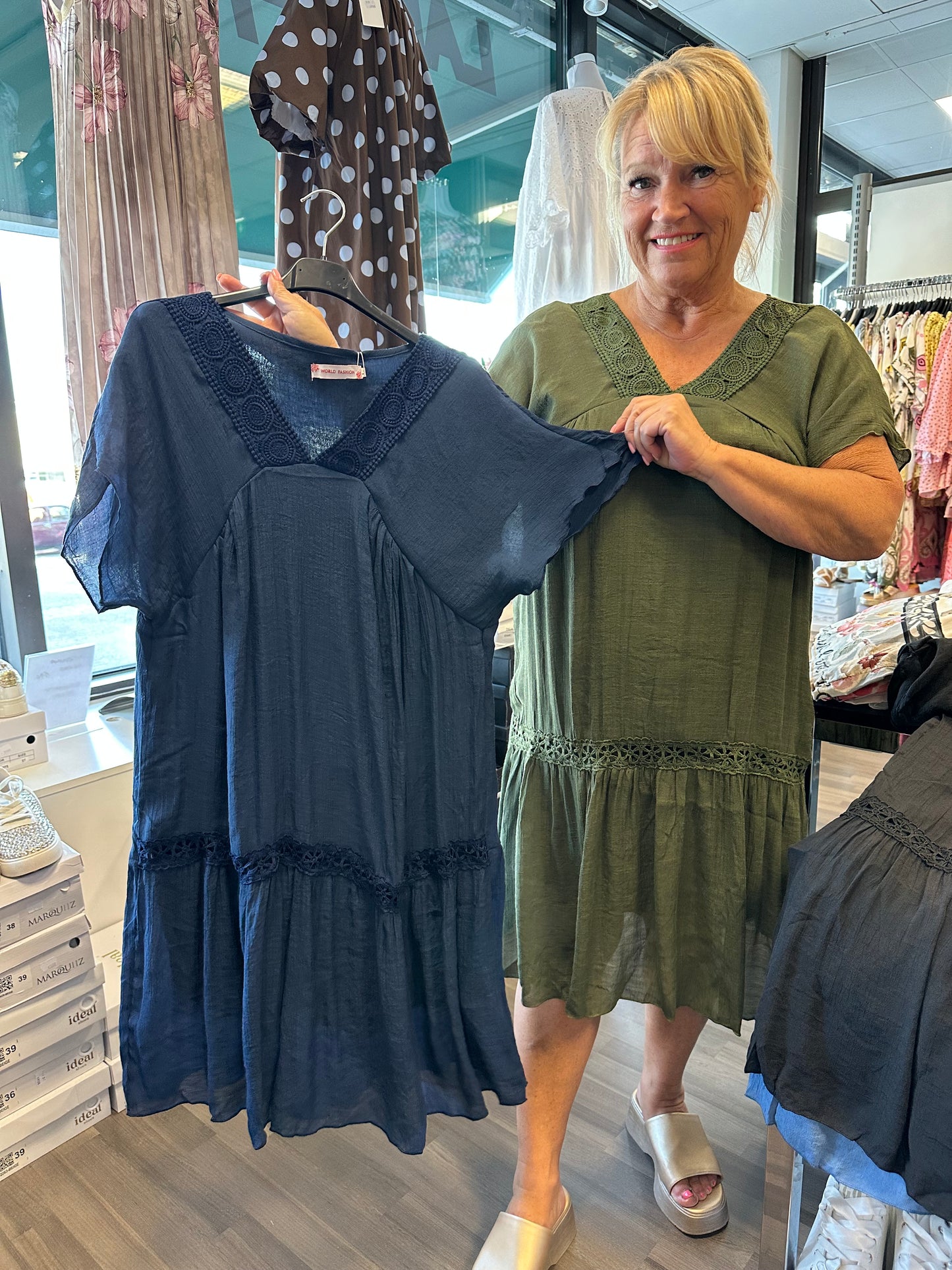 Plussize polvipituinen mekko (7 väriä)