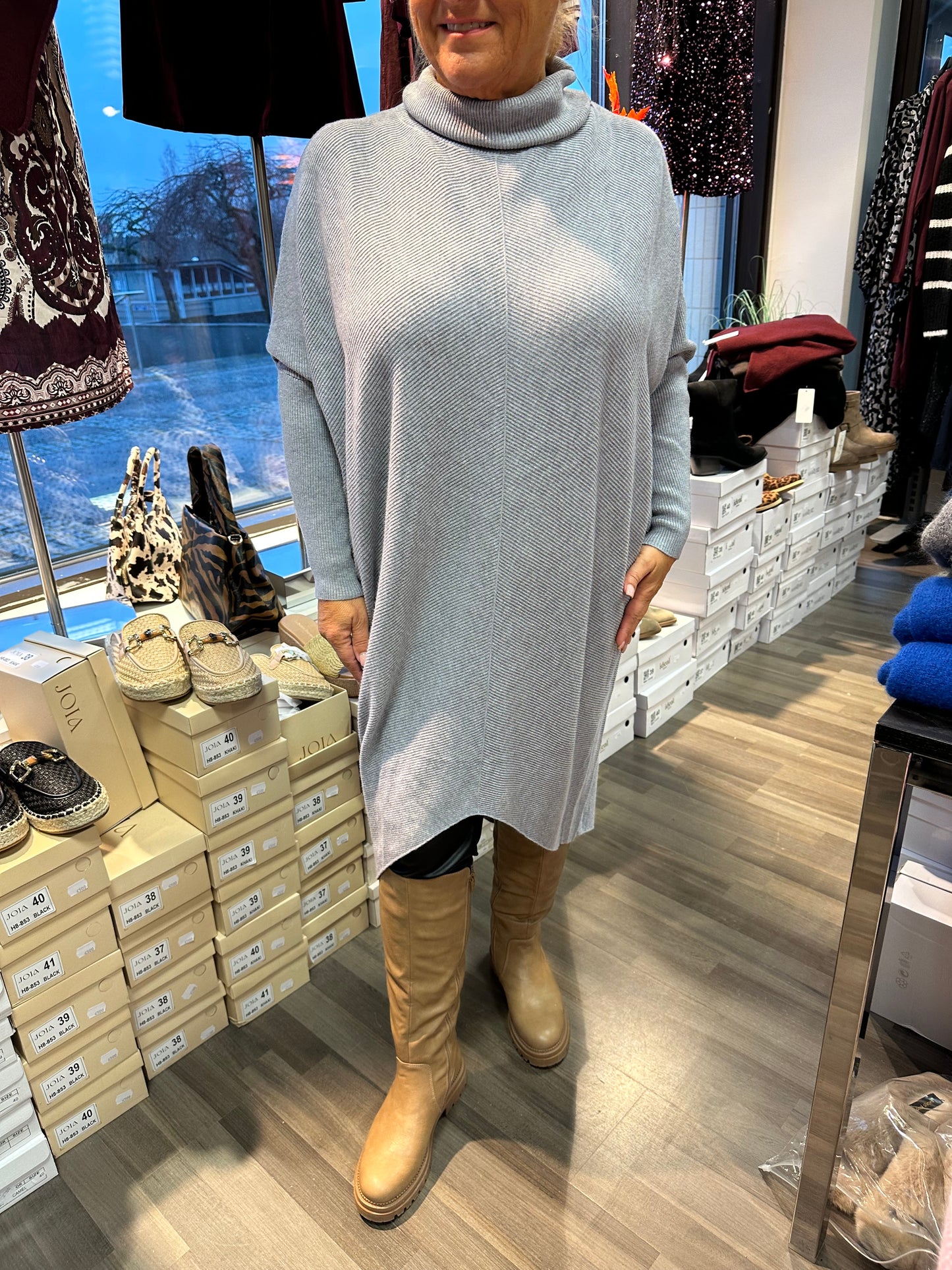 Oversize neuletunika harmaa