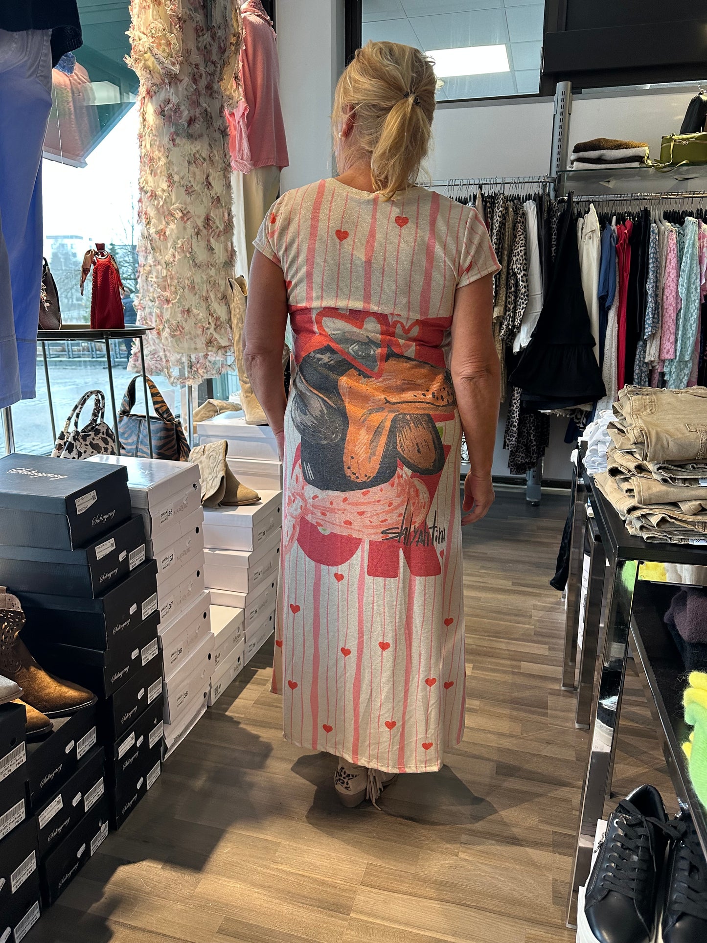 Mäyräkoira mekko roosa