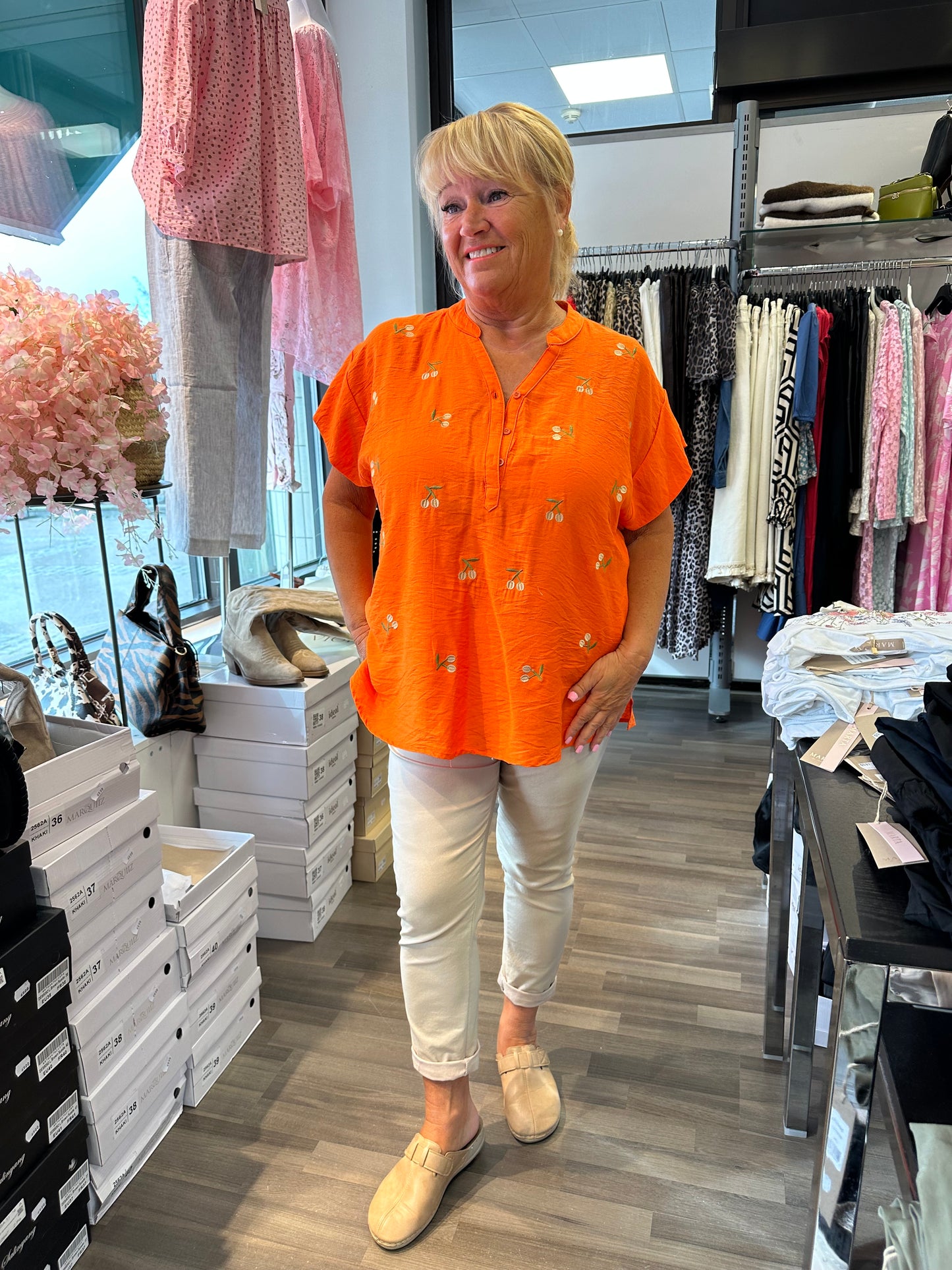 Pusero Cherry oranssi