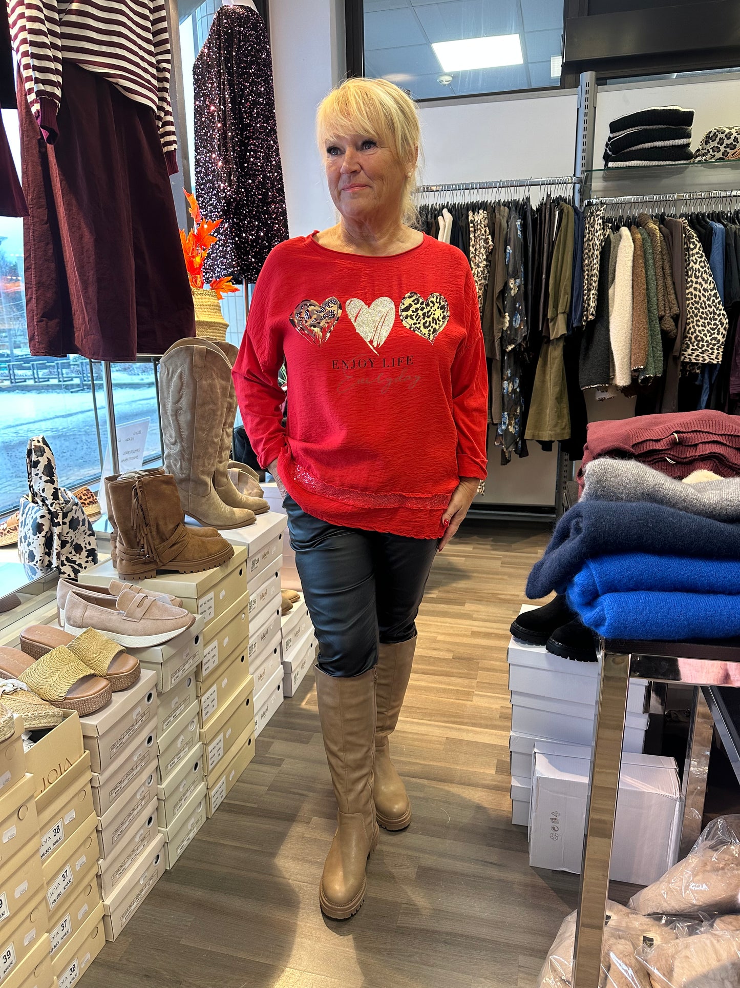 Pitkähihainen t-paita Enjoy punainen