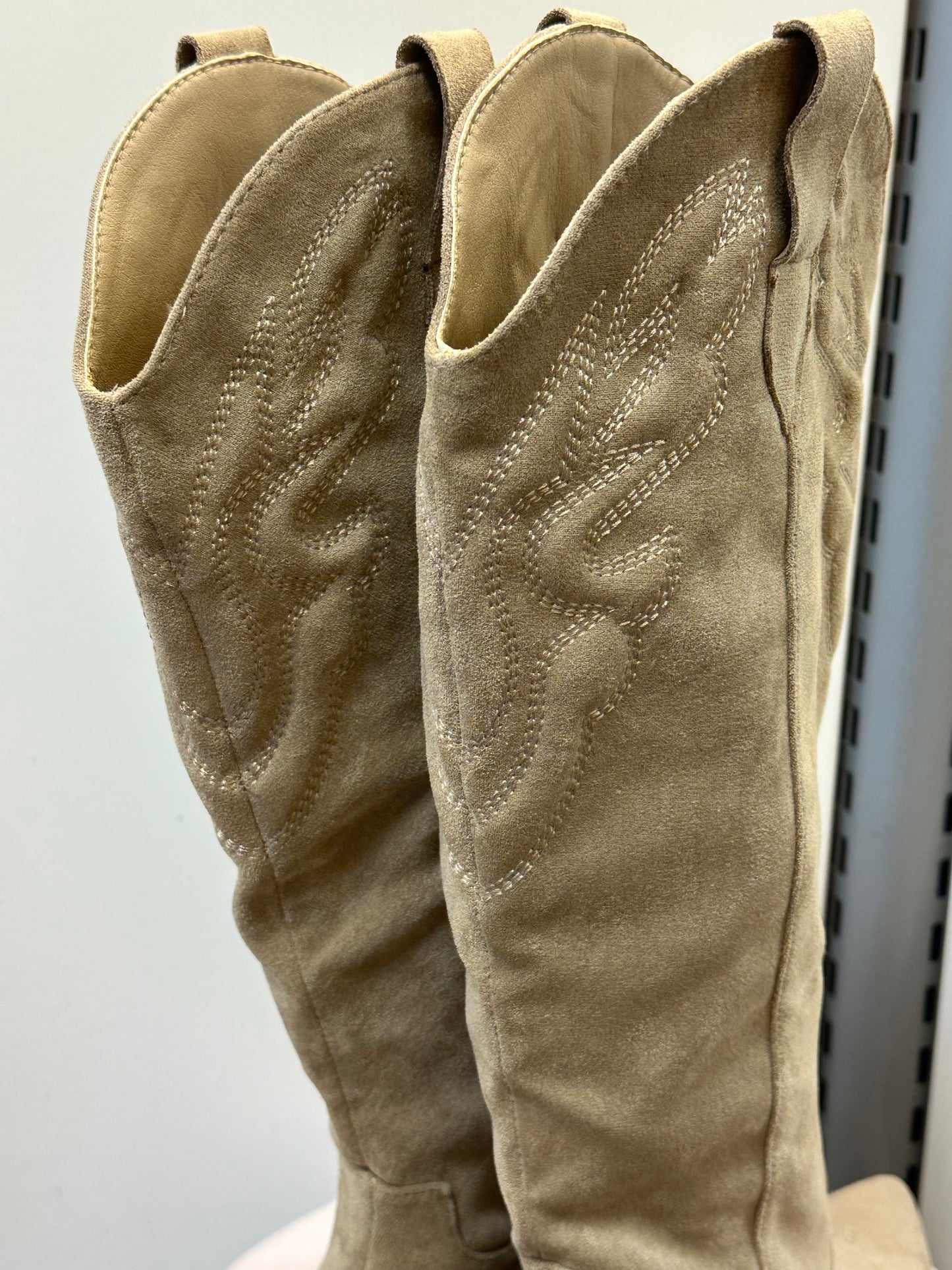 Cowboy saappaat beessi