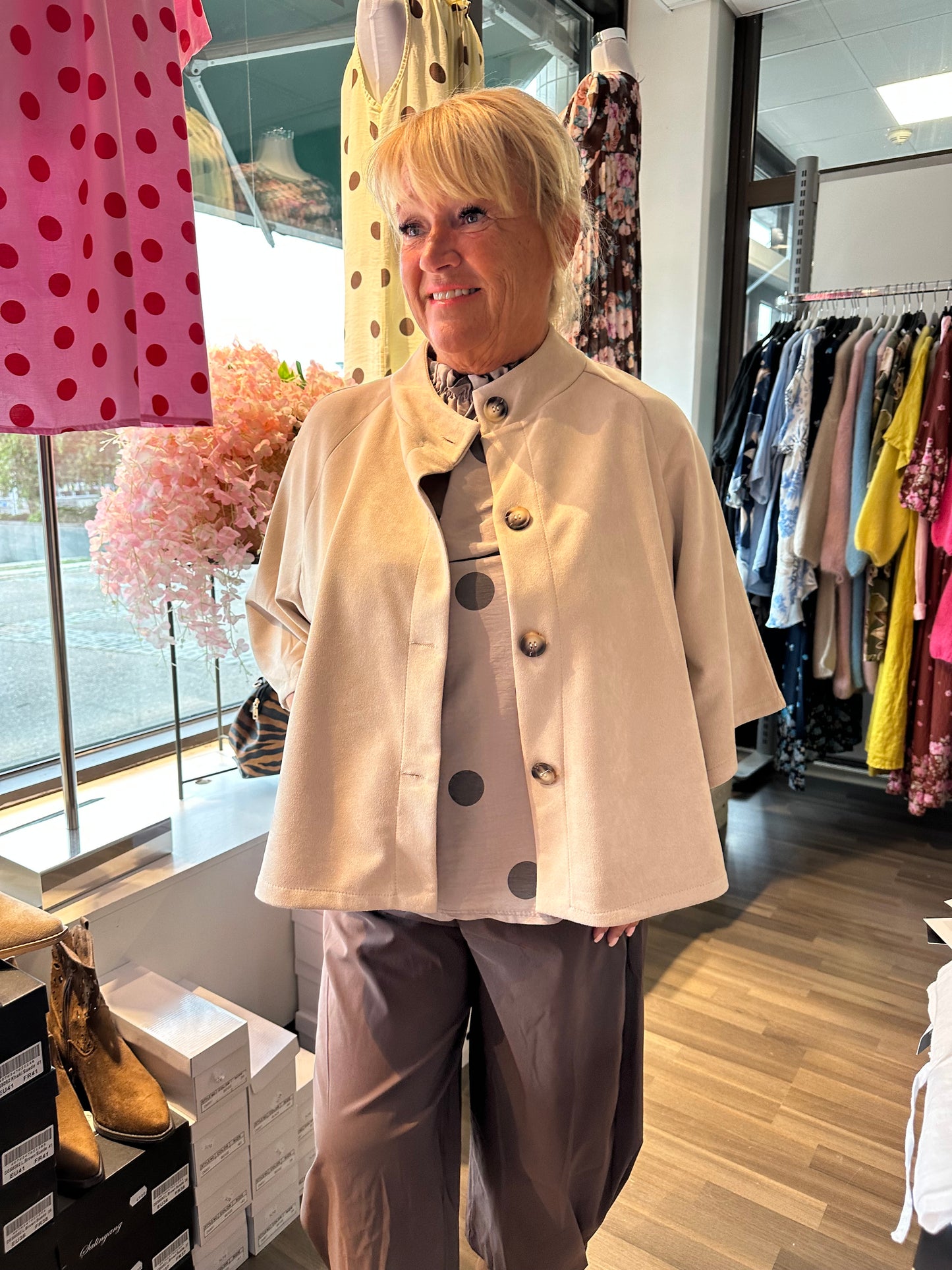 A-linjainen jakku beige