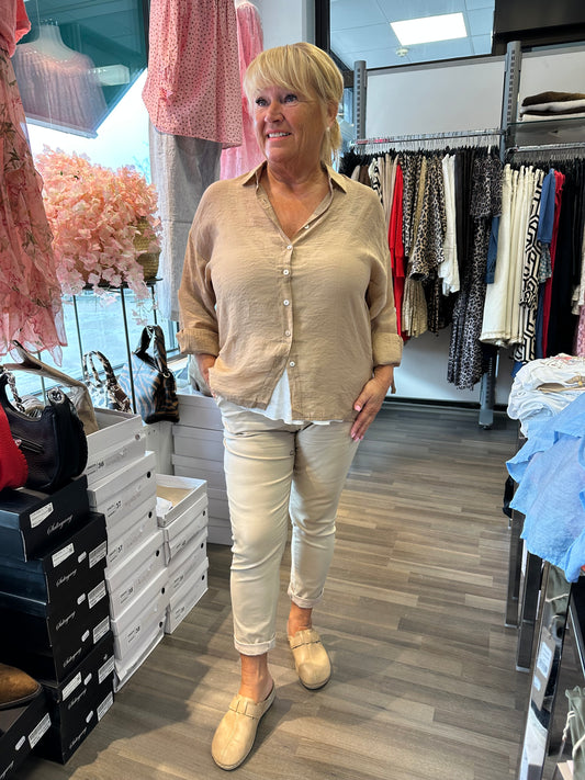 Kevyt paitis (5 väriä)