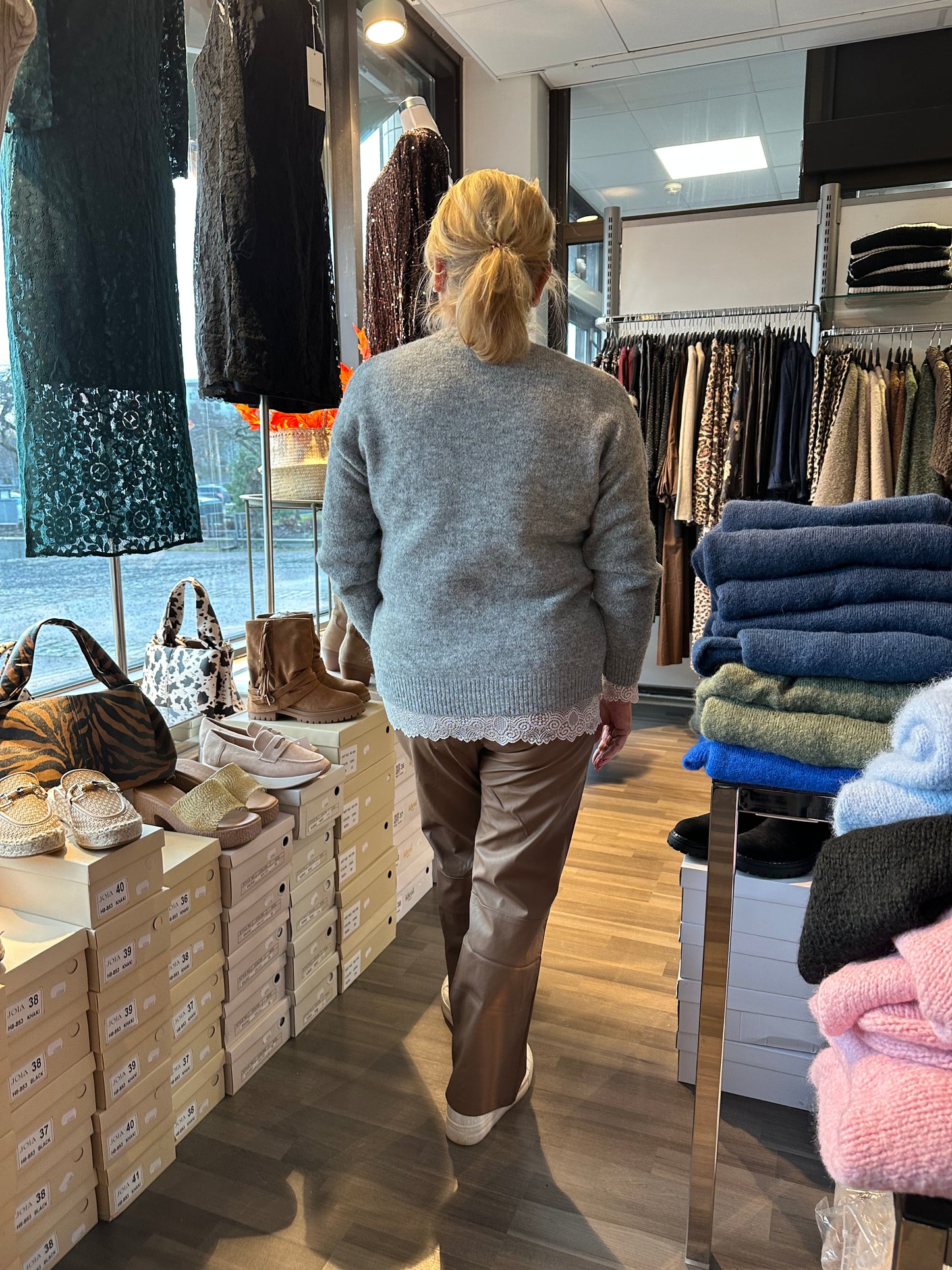 Neuletakki Heart harmaa