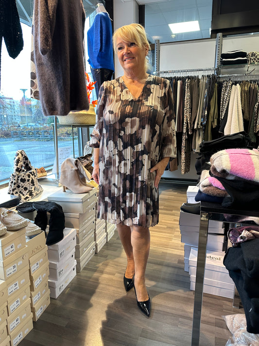 Sifonkitunika/mekko beessi