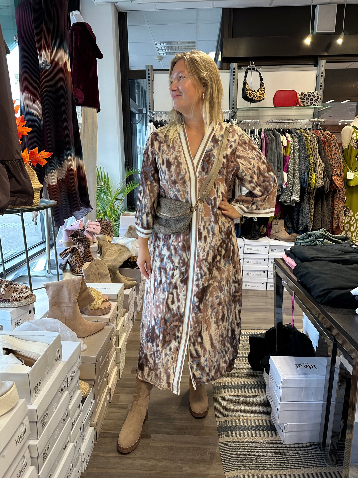 Viskoosimekko Stefania kameli