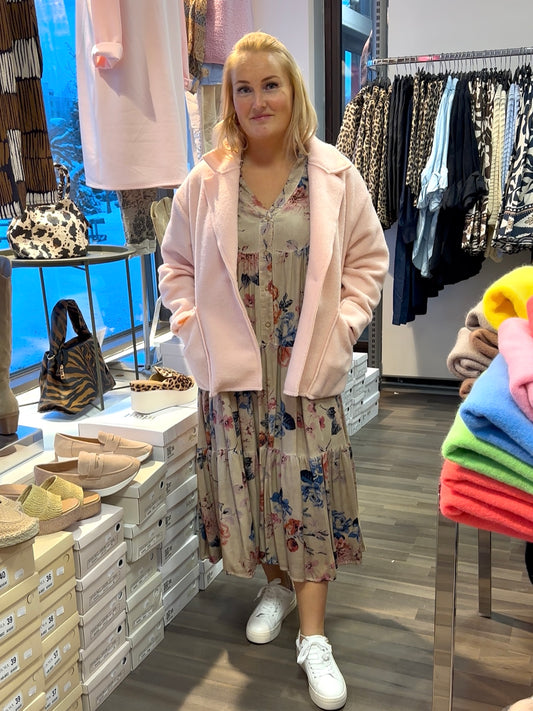 Kevätjakku vaalea roosa