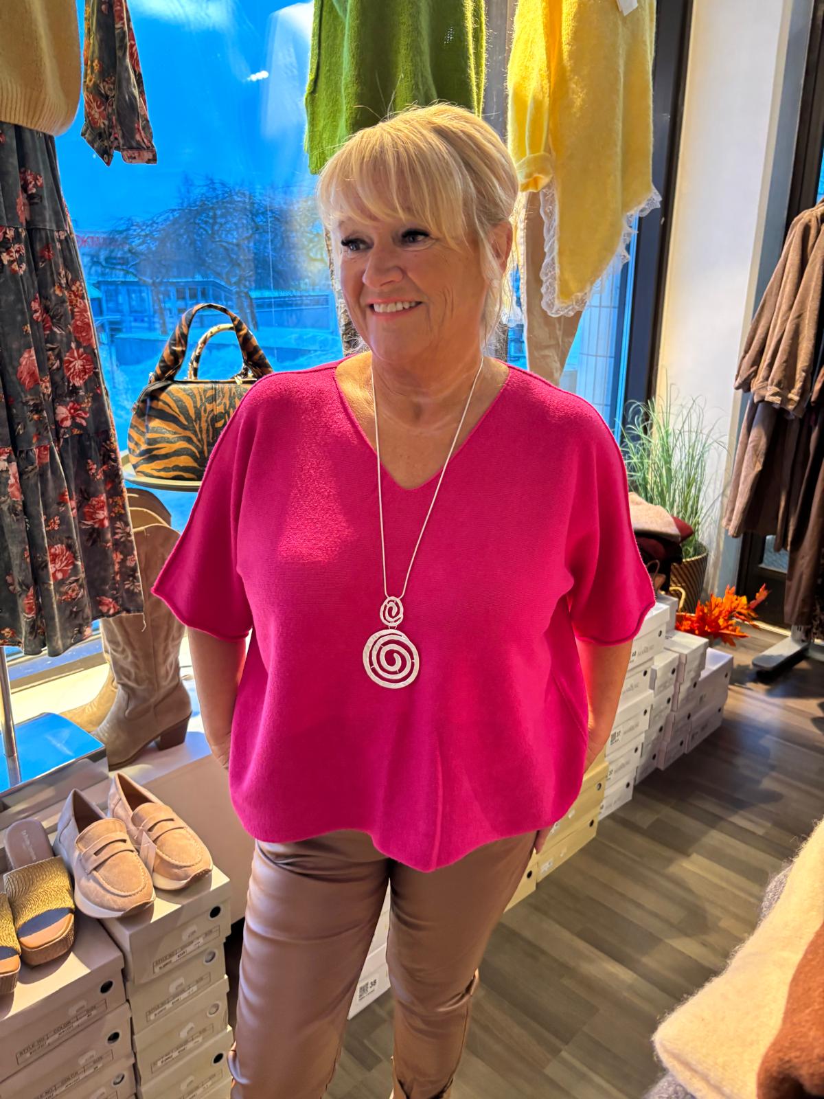 Laatikkoneule fuksia