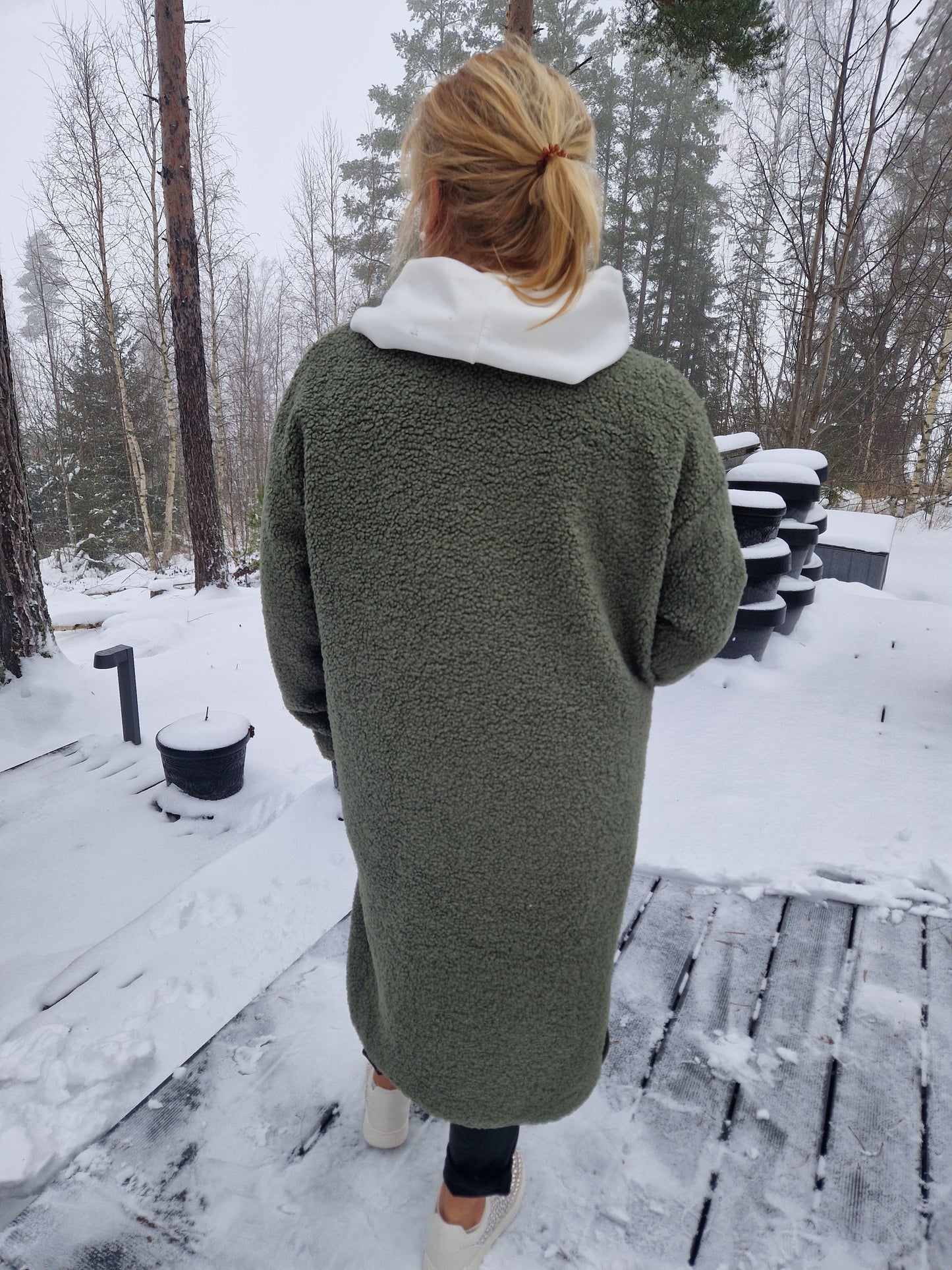 Kaulukseton teddy takki khaki vihreä