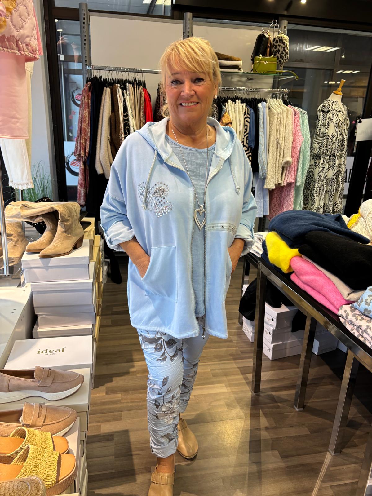 Säämiskä huppari vaalean sininen