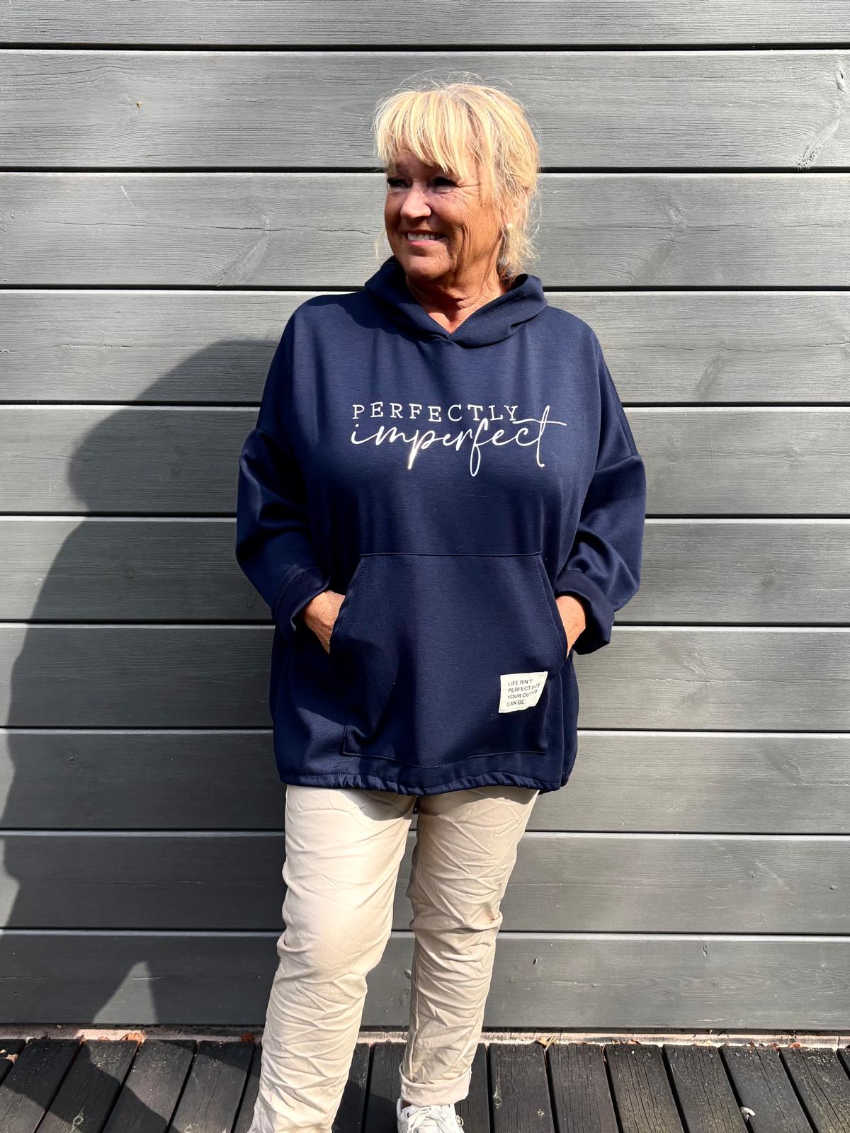 Plussize  Perfectly huppari tummasininen