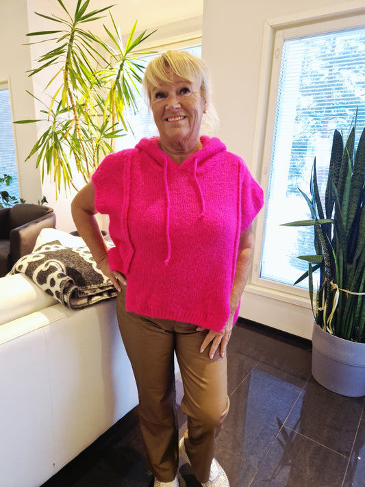 Mohair liivi hupulla  fuksia