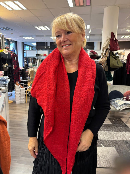 Reilu kolmiohuivi punainen