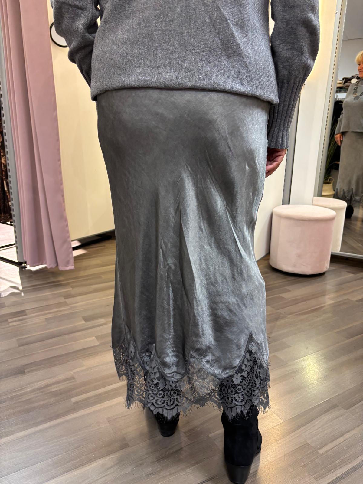 Satiinihame pitsihelma  harmaa