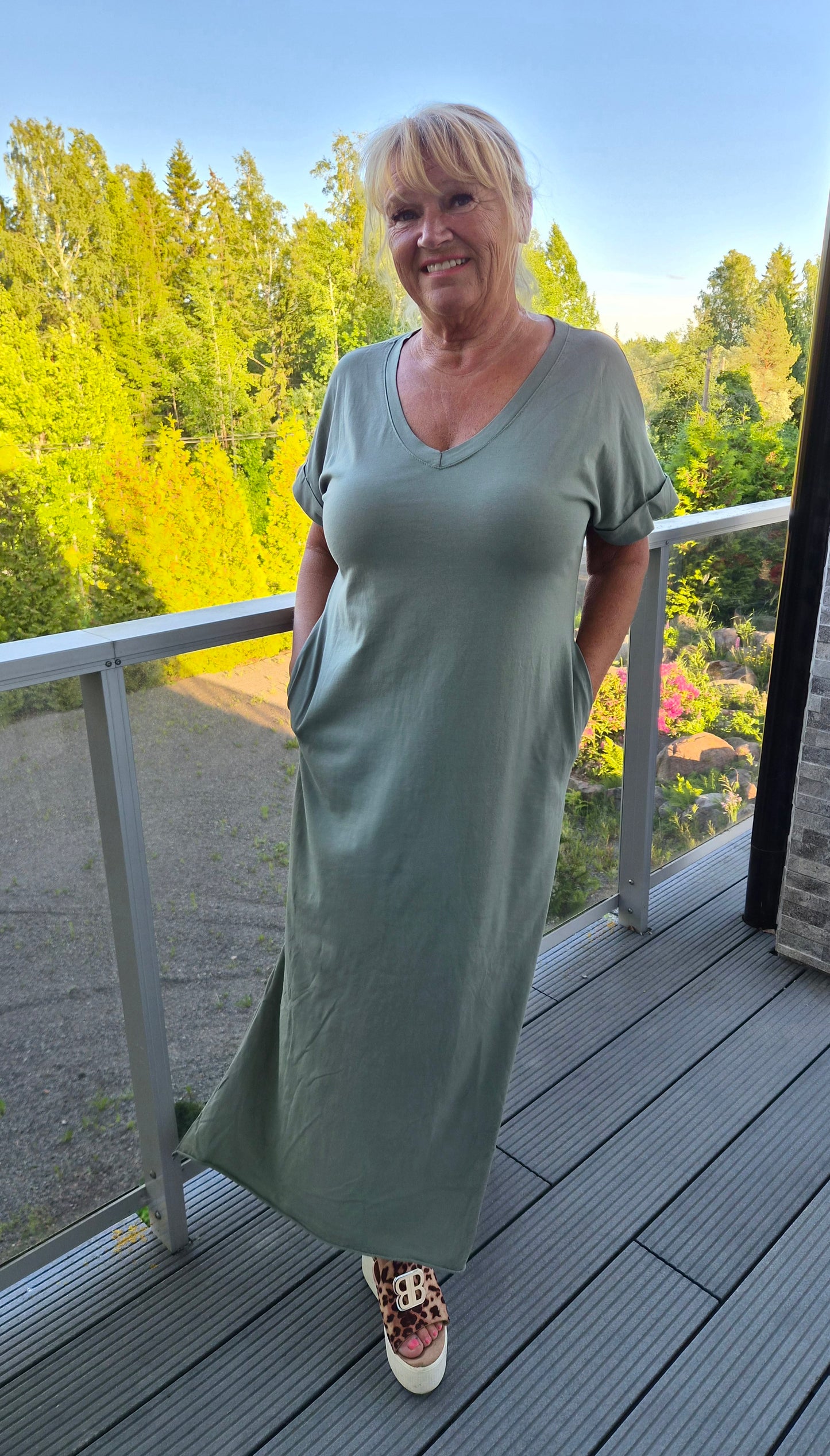 Puuvillatrikoomekko  military/vihreä