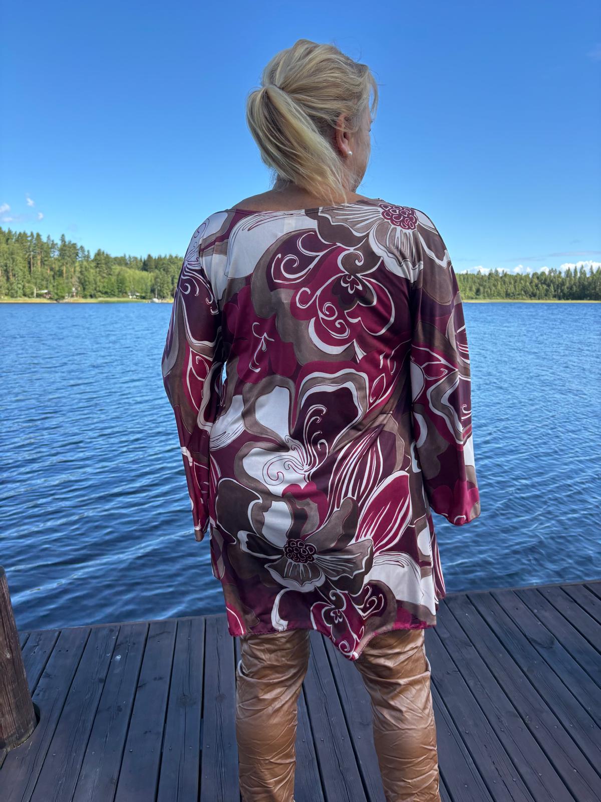 Kuviollinen tunika  (5 väriä)