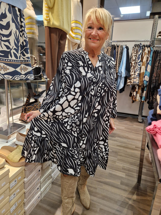 PLUSSIZE Tunika/mekko  musta