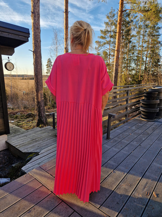 PLUSPLUSSIZE pliseerattu mekko pinkki