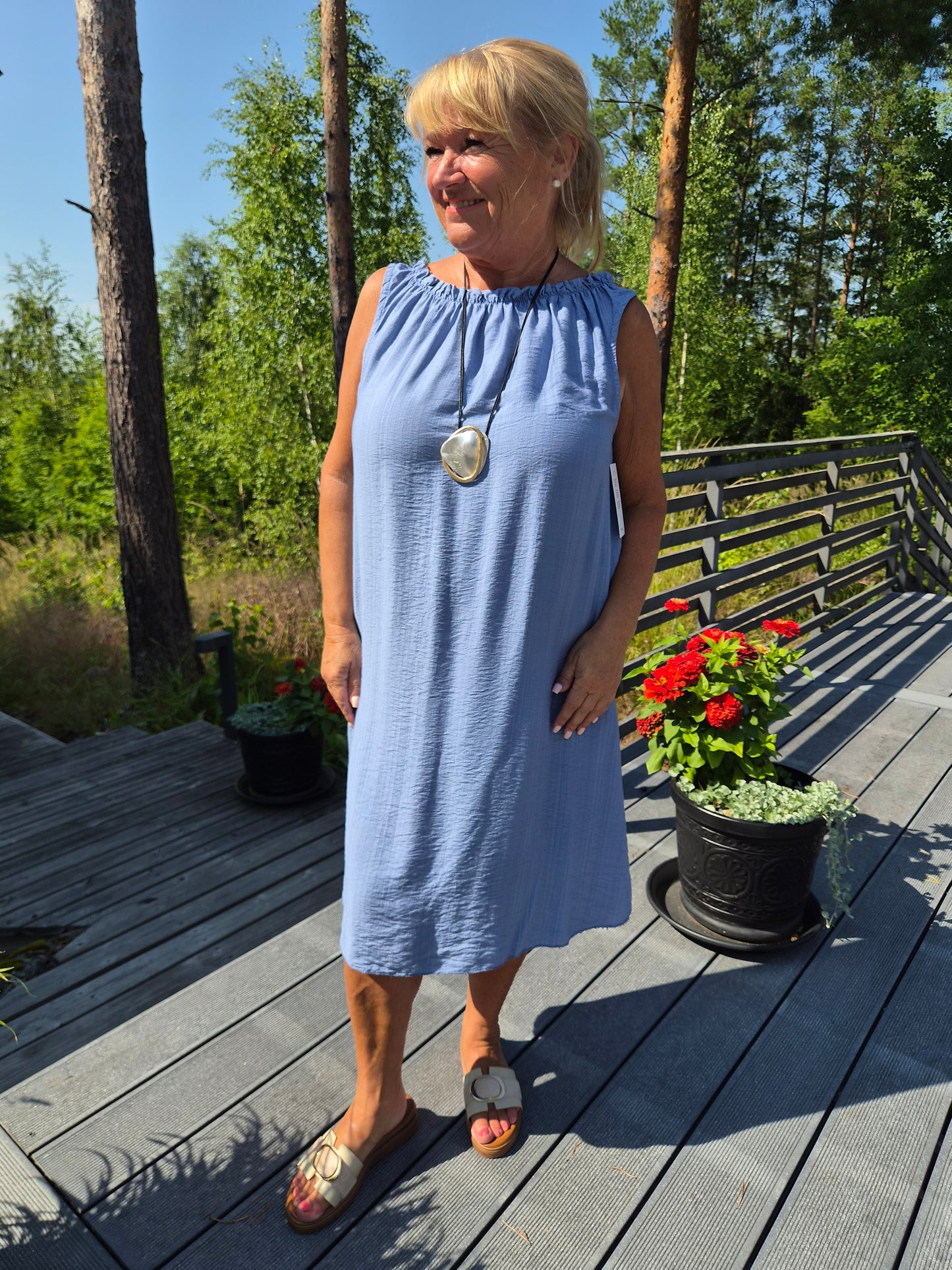 TARJOUSERÄ 30€   sininen