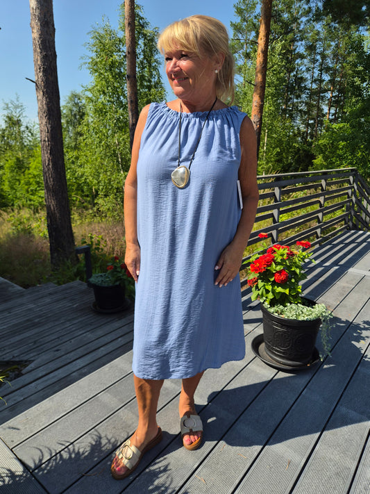 TARJOUSERÄ 30€   sininen