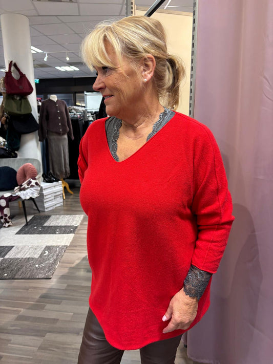 Reilumpi neule punainen