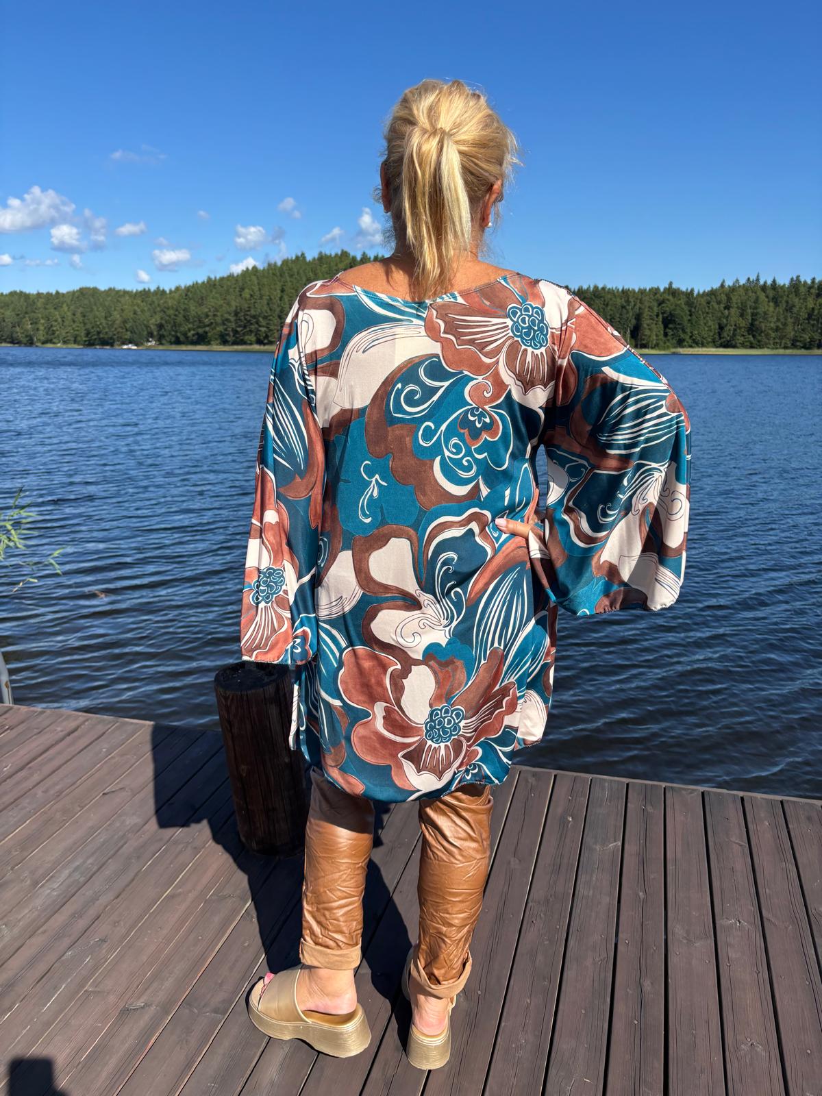 Kuviollinen tunika  (5 väriä)