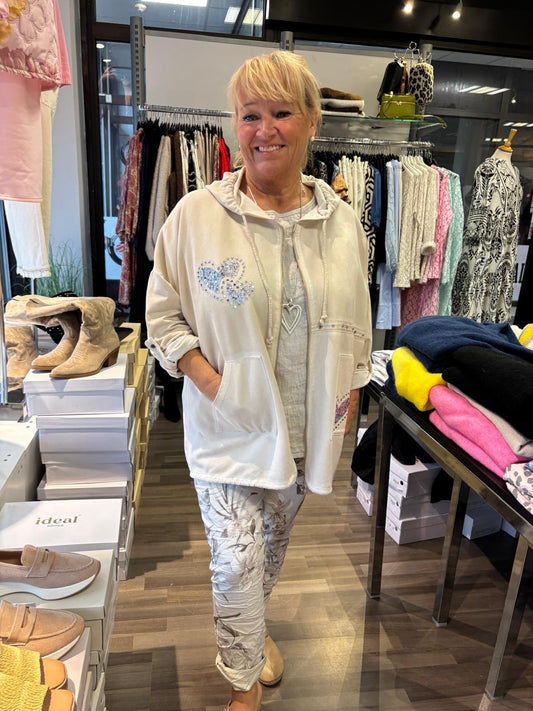 Säämiskä huppari vaalea beessi