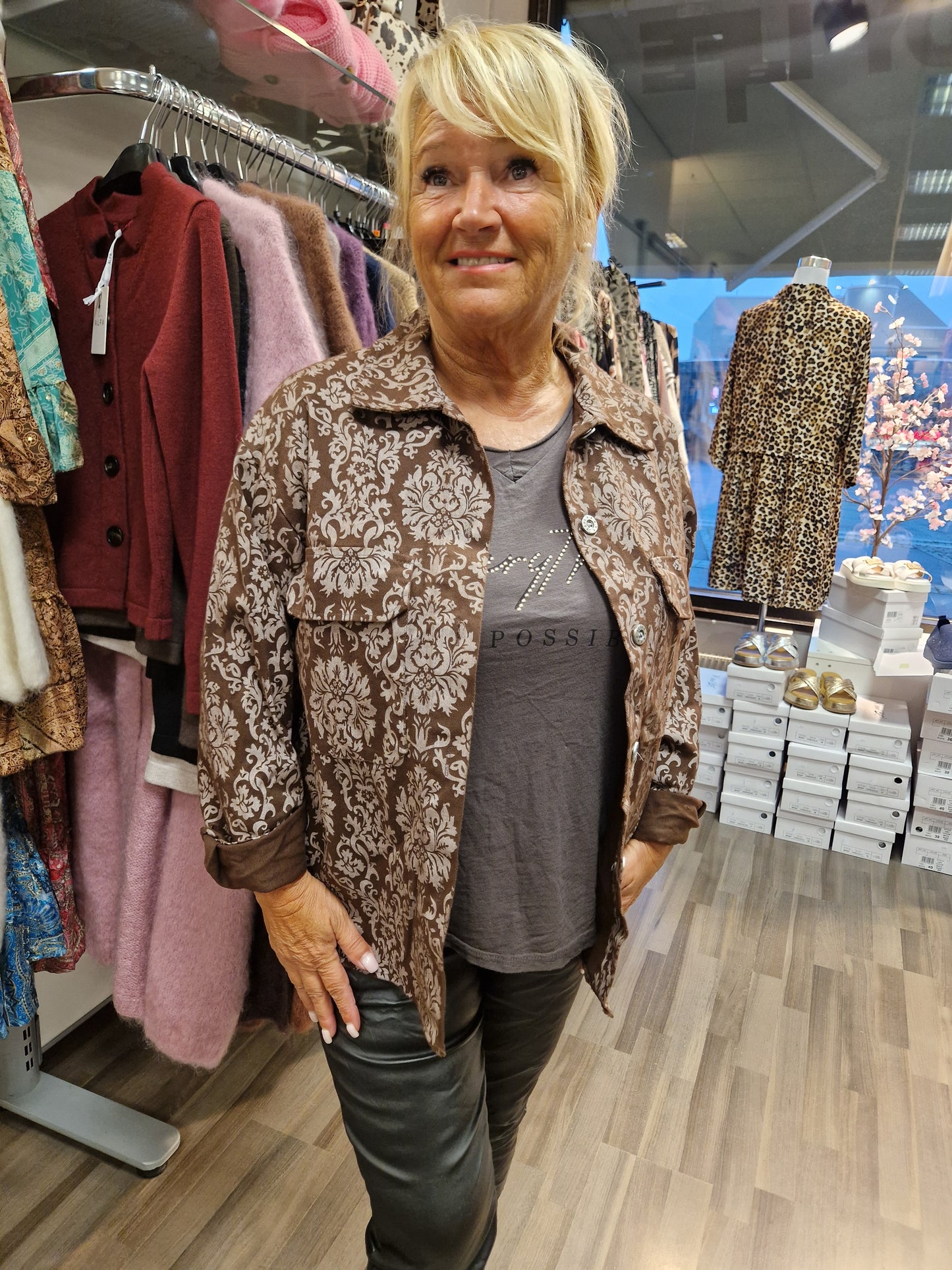 Puuvillajakku ruskea