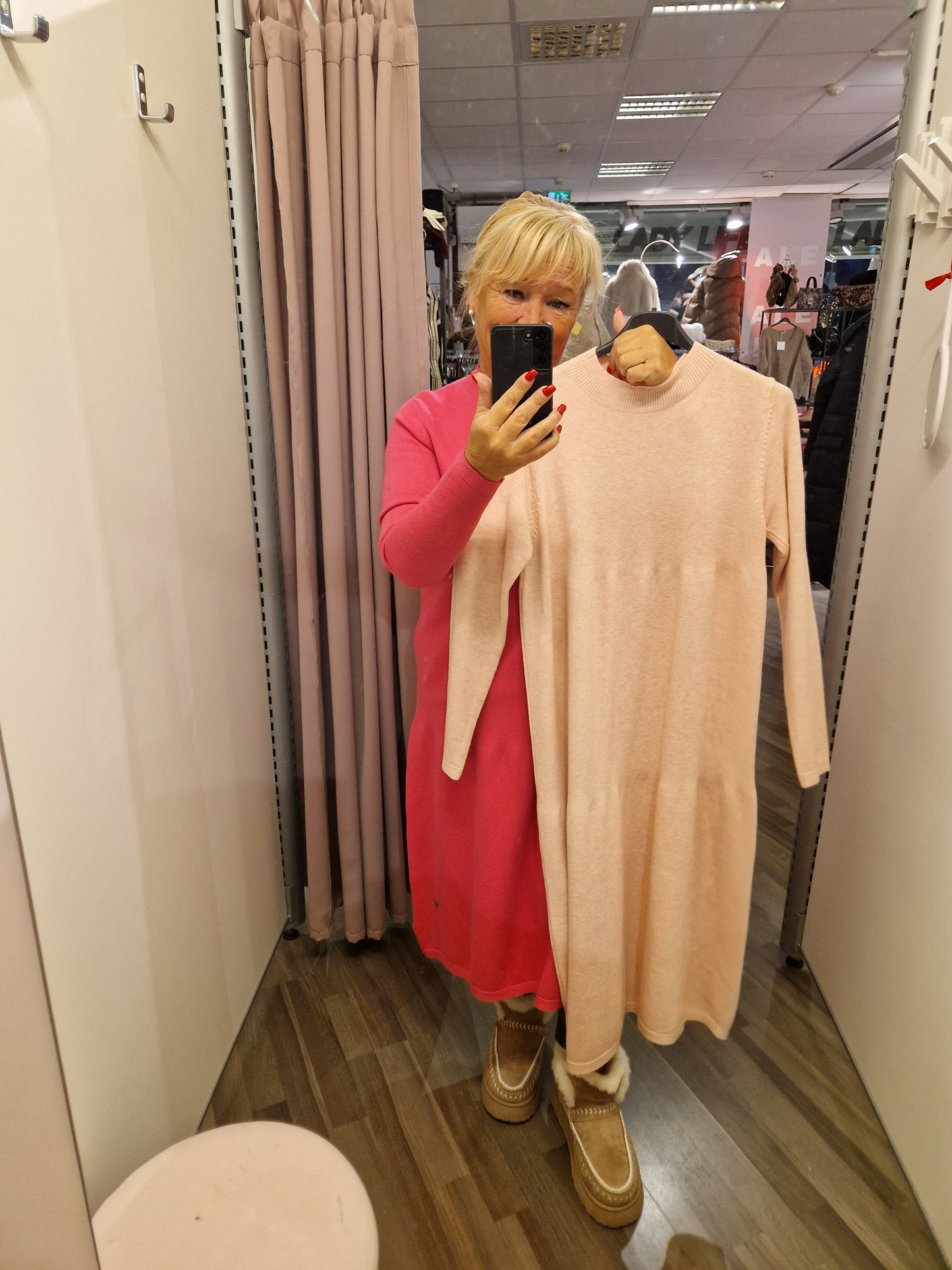 Sirompi neulemekko aprikoosi