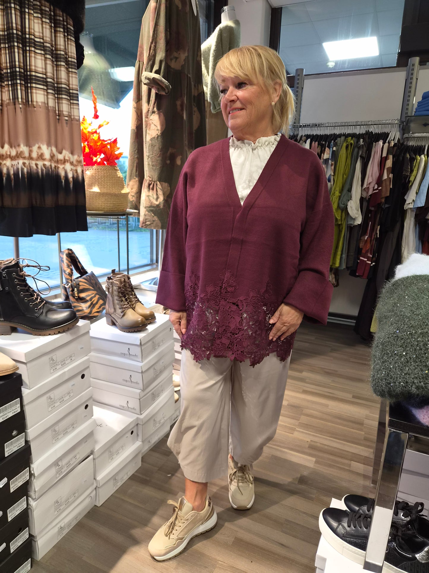 Plussize pitsineulejakku ( 5 väriä)