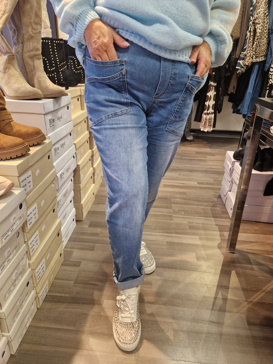 Pehmeät farkut  vaalea sininen