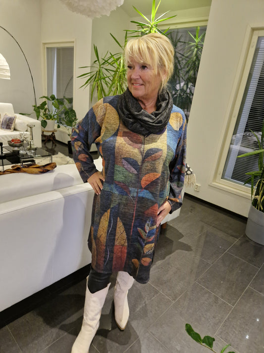 Plussize neuletunika/mekko  sinisävyinen