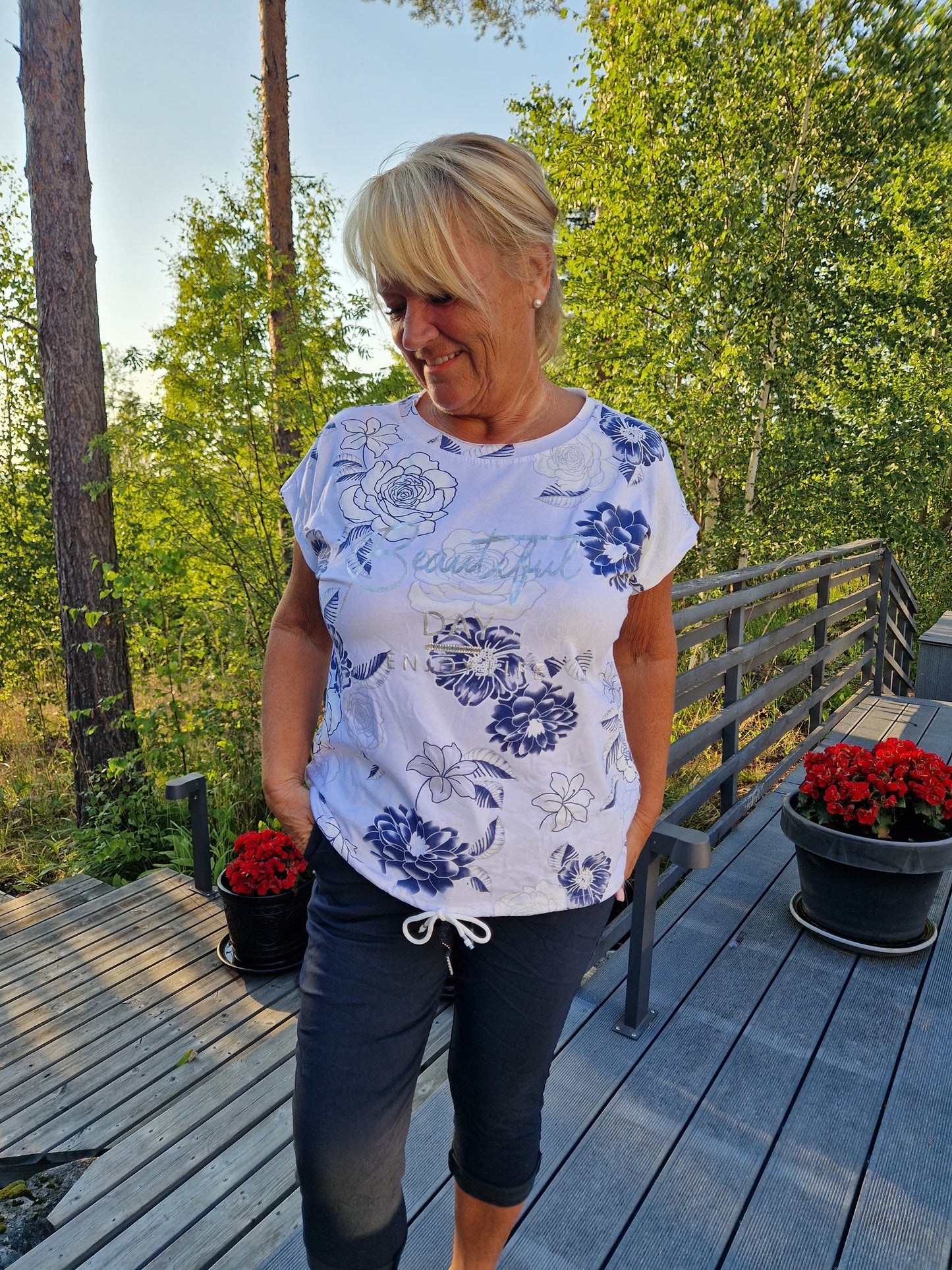 Puuvilla pusero  sini/valkoinen