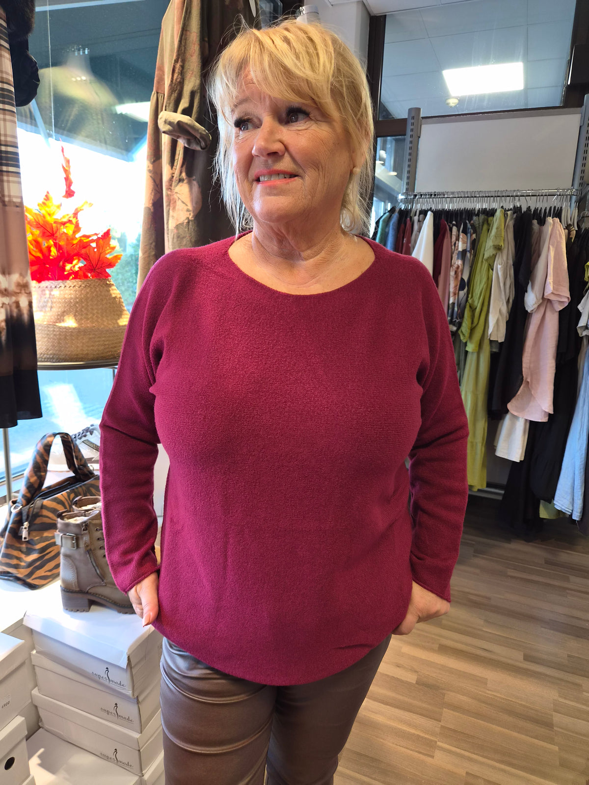 Marta neulepusero  (7 väriä)