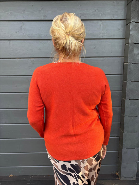 Neulepusero  oranssi