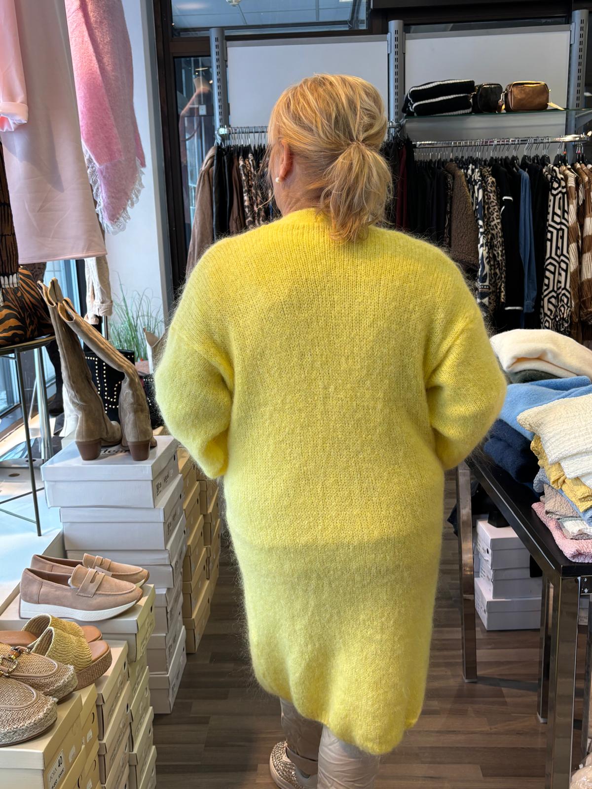Mohair neuletakki keltainen