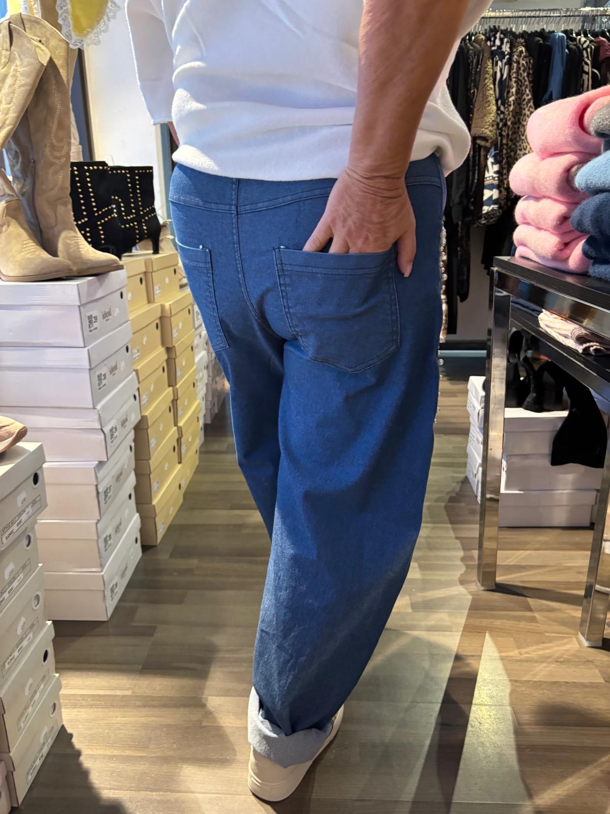 Housut timanteilla/helmillä tummempi sininen