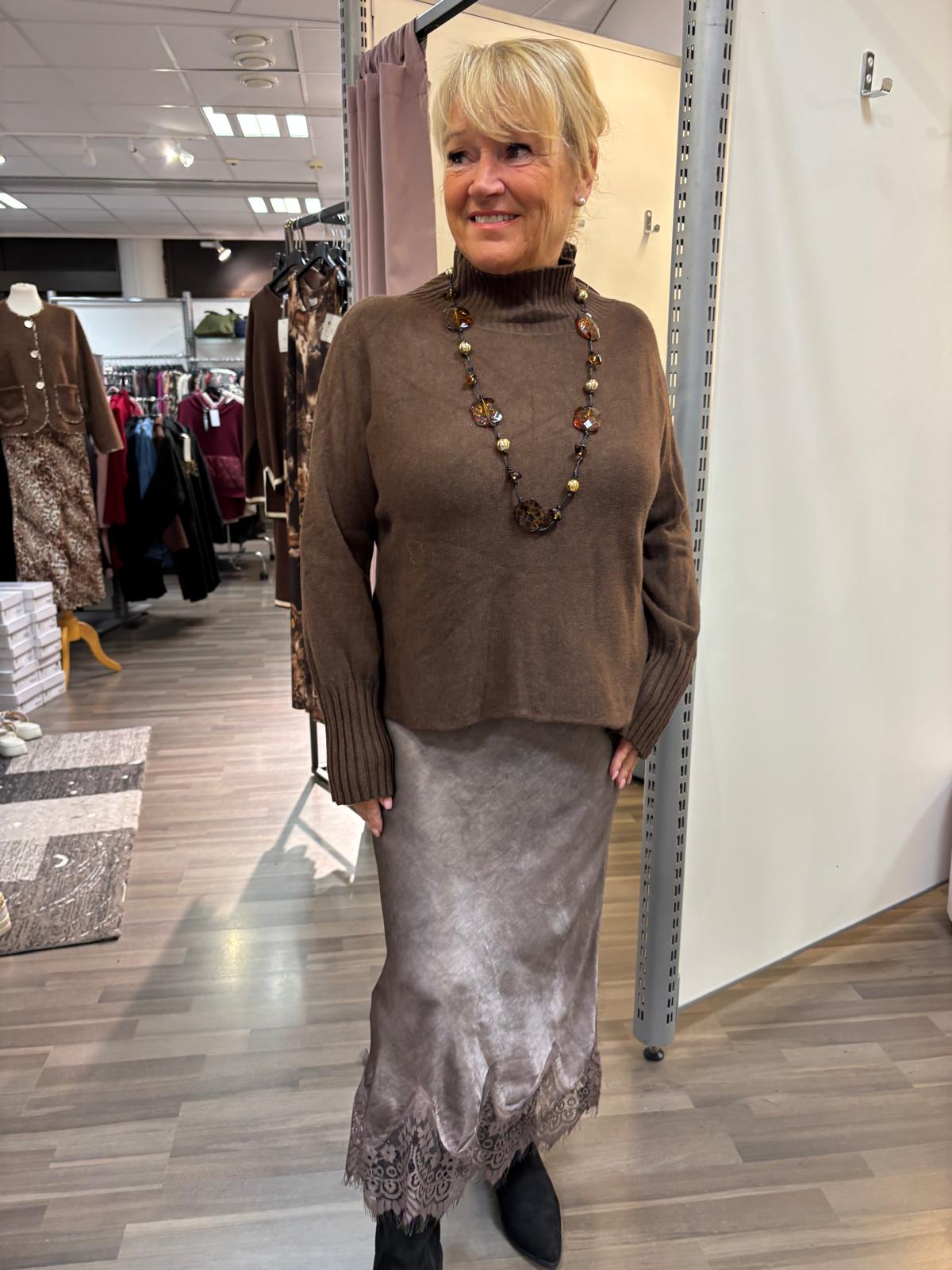 Satiinihame pitsihelma  taupe