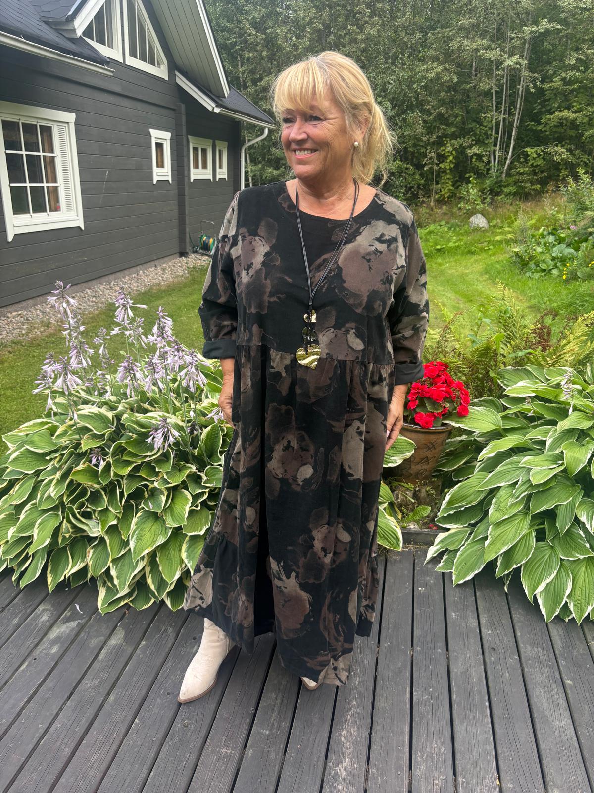 Plussize babysametti mekko  (5 väriä)