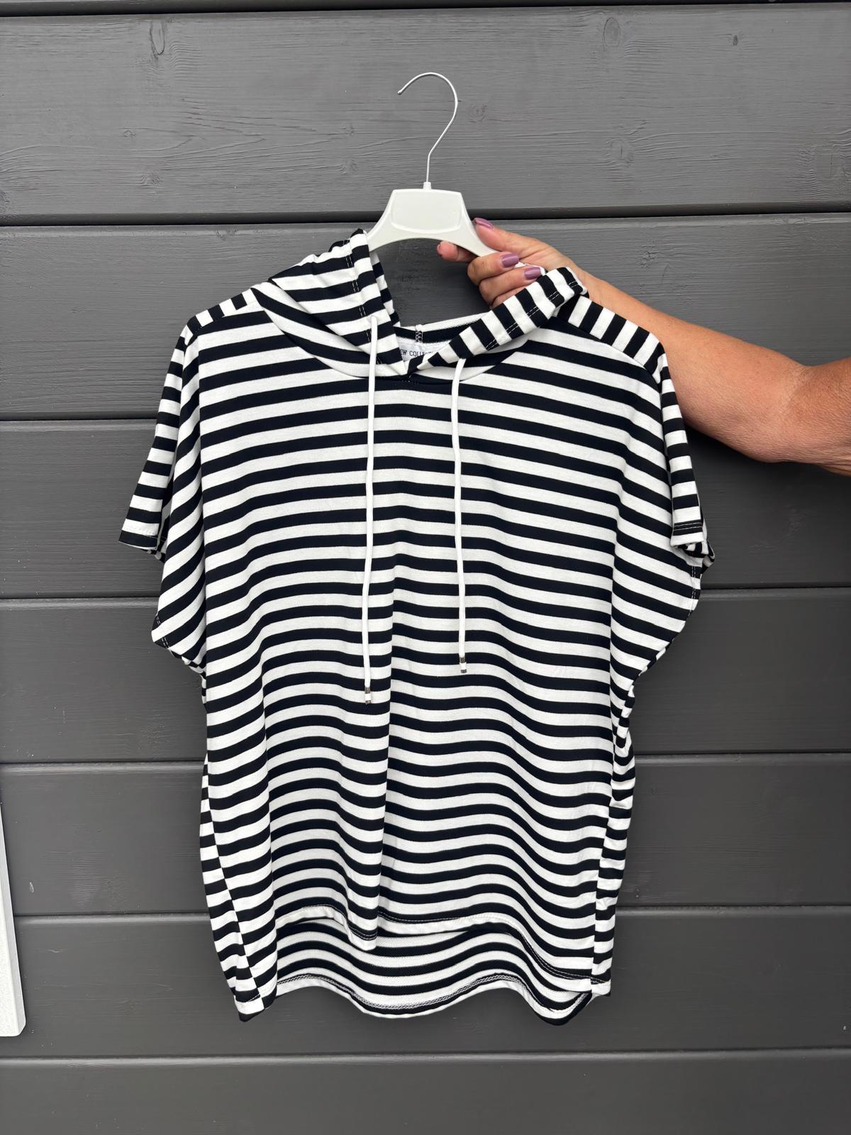 Raitahuppari holkkihihalla  4 väriä