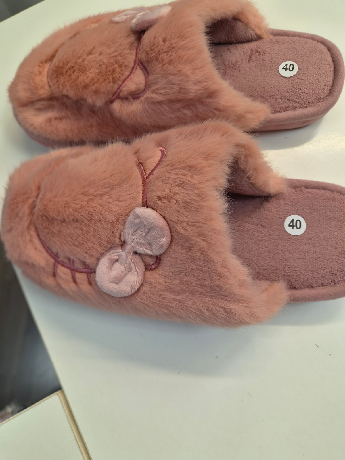 Keinokarvatossut  ( 4 väriä)