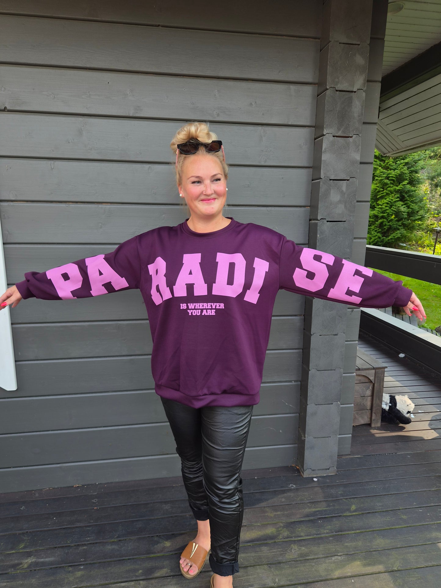 Paradise college  ( 3 väriä)