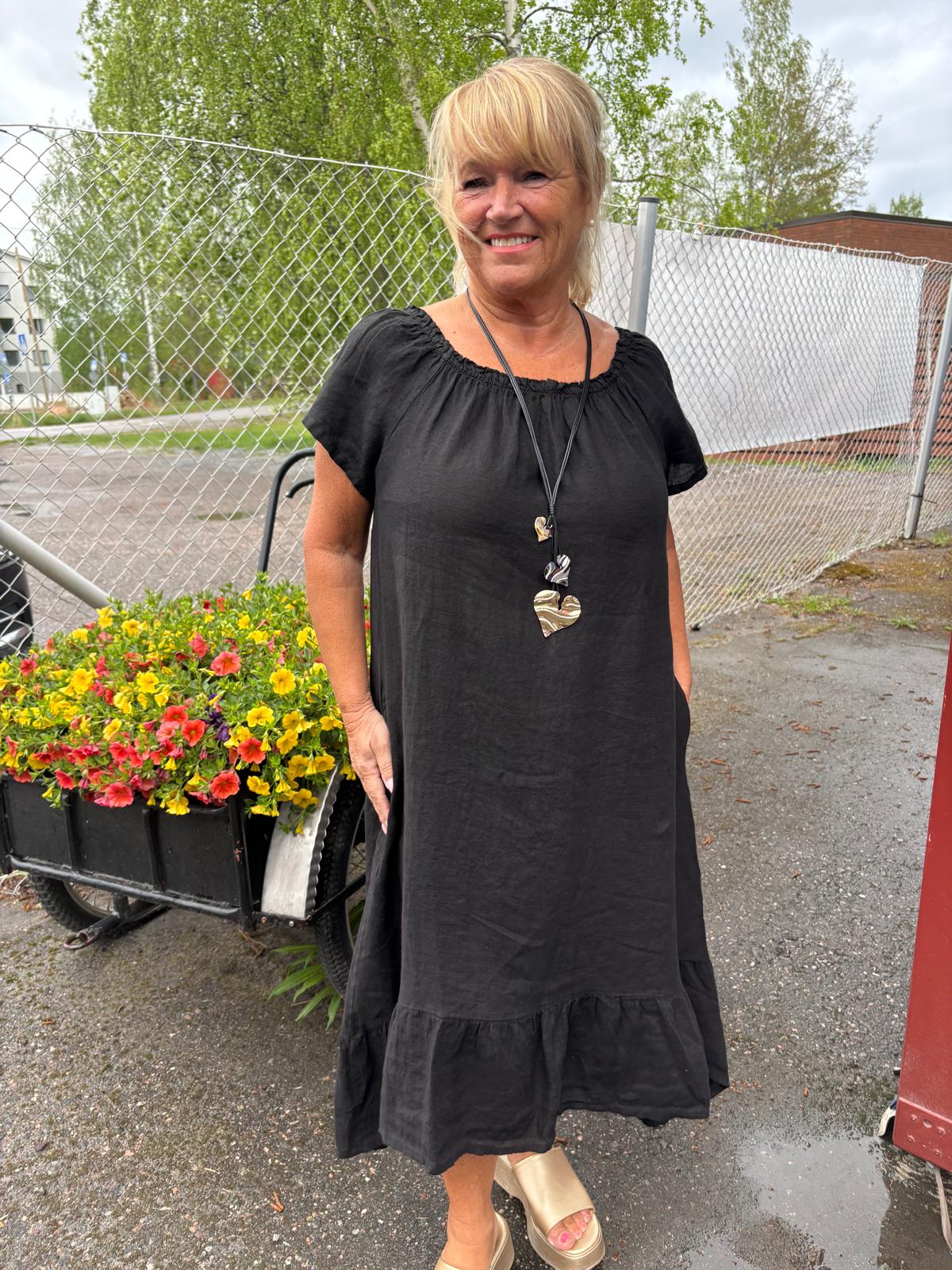 Pellavamekko  frillahelma musta