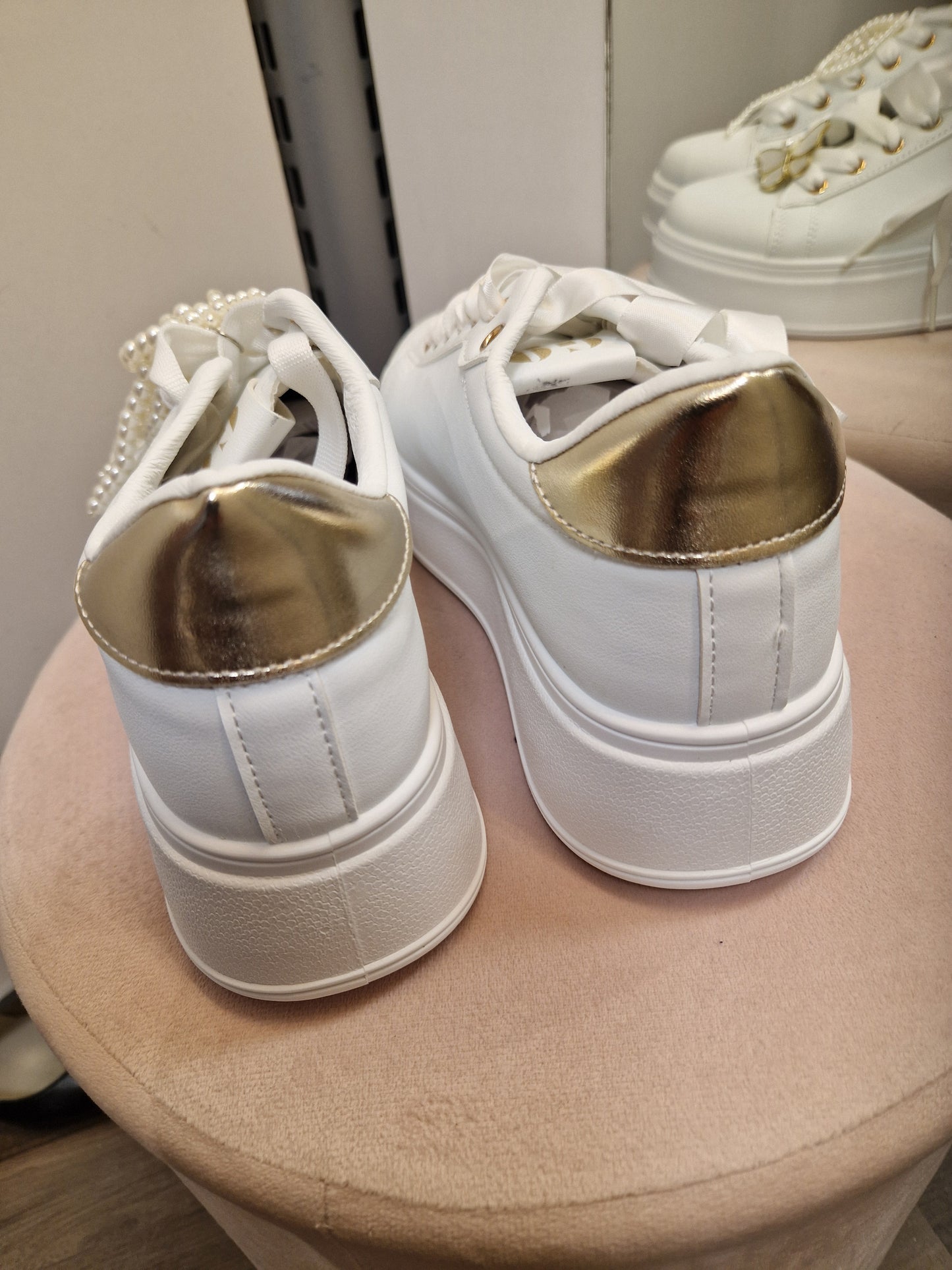 Platform tennarit valkoinen