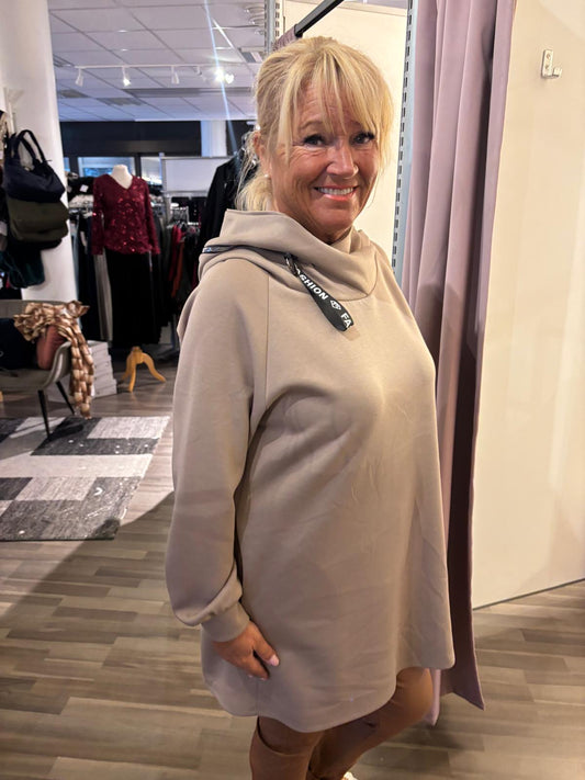 Hupparitunika vetskari koriste beige