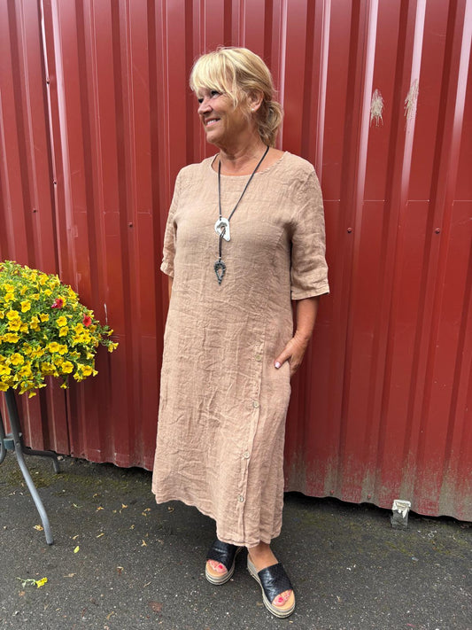 Pellavamekko  nappikoriste  cappucino