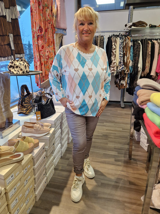 Keväinen ruutupusero turkoosi